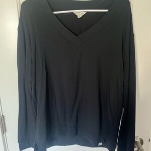 Orvis Charcoal V-Neck Pullover